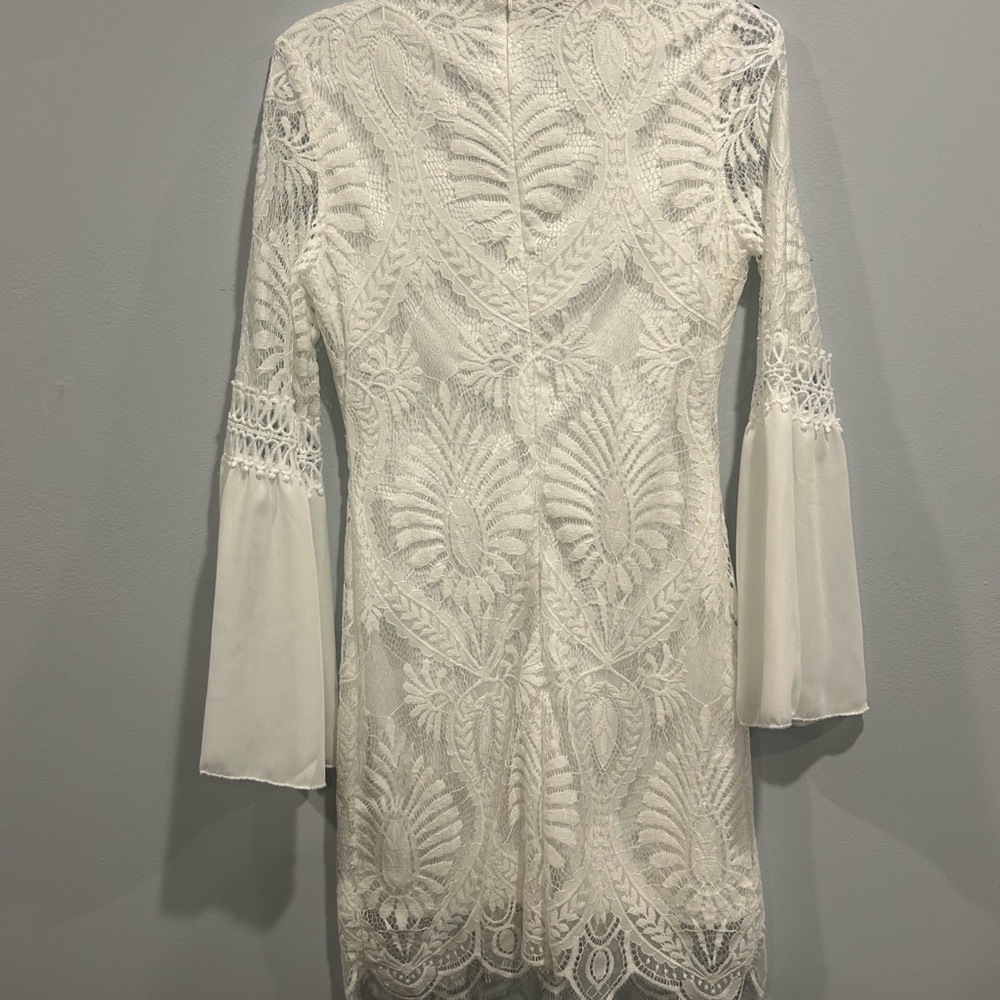 Elegant White Lace Dress